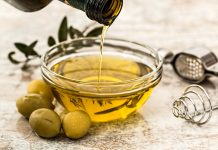 How to Choose the Healthiest Oils for Cooking: Tips for Healthy Fats